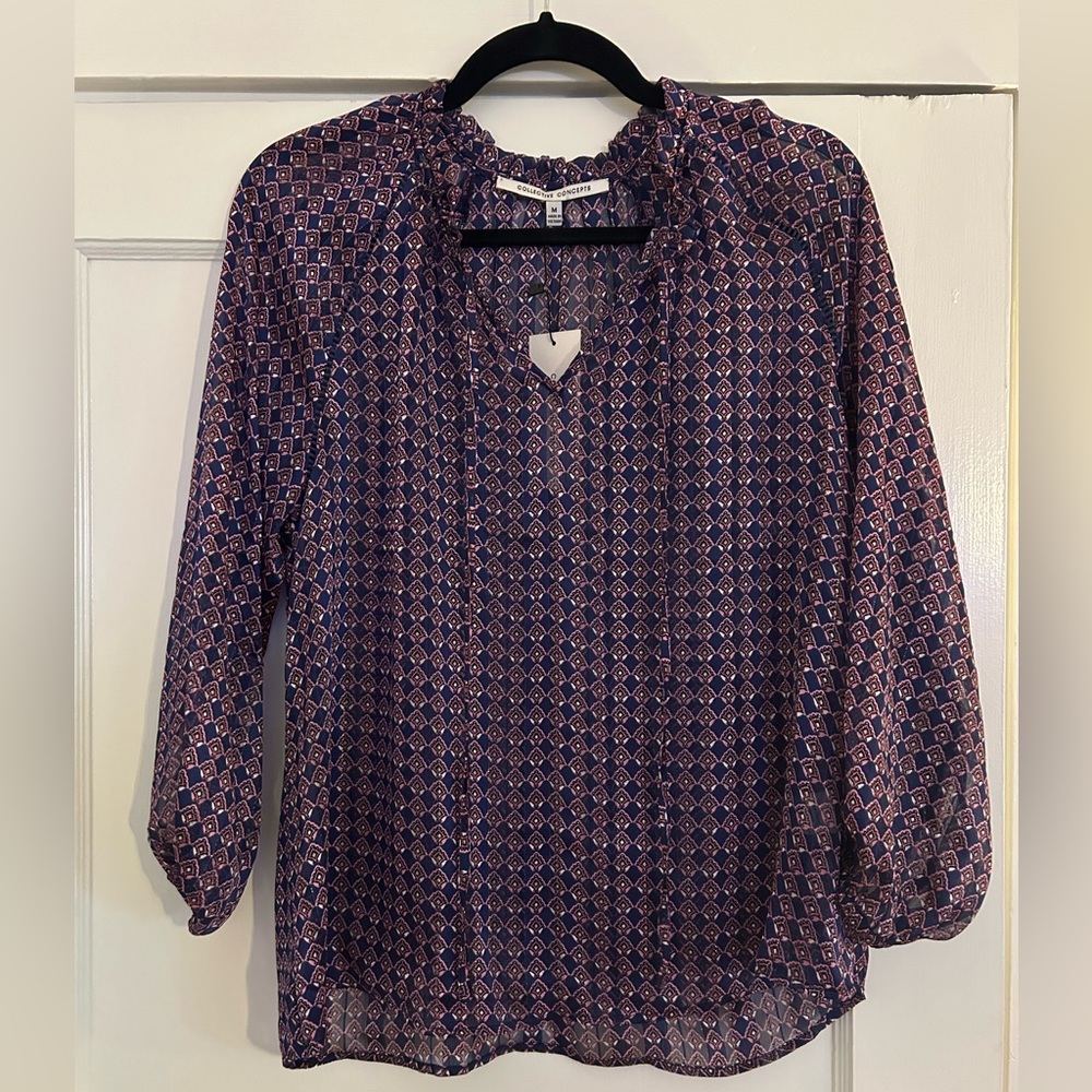 Collective Concepts Blouse, NWT- size medium